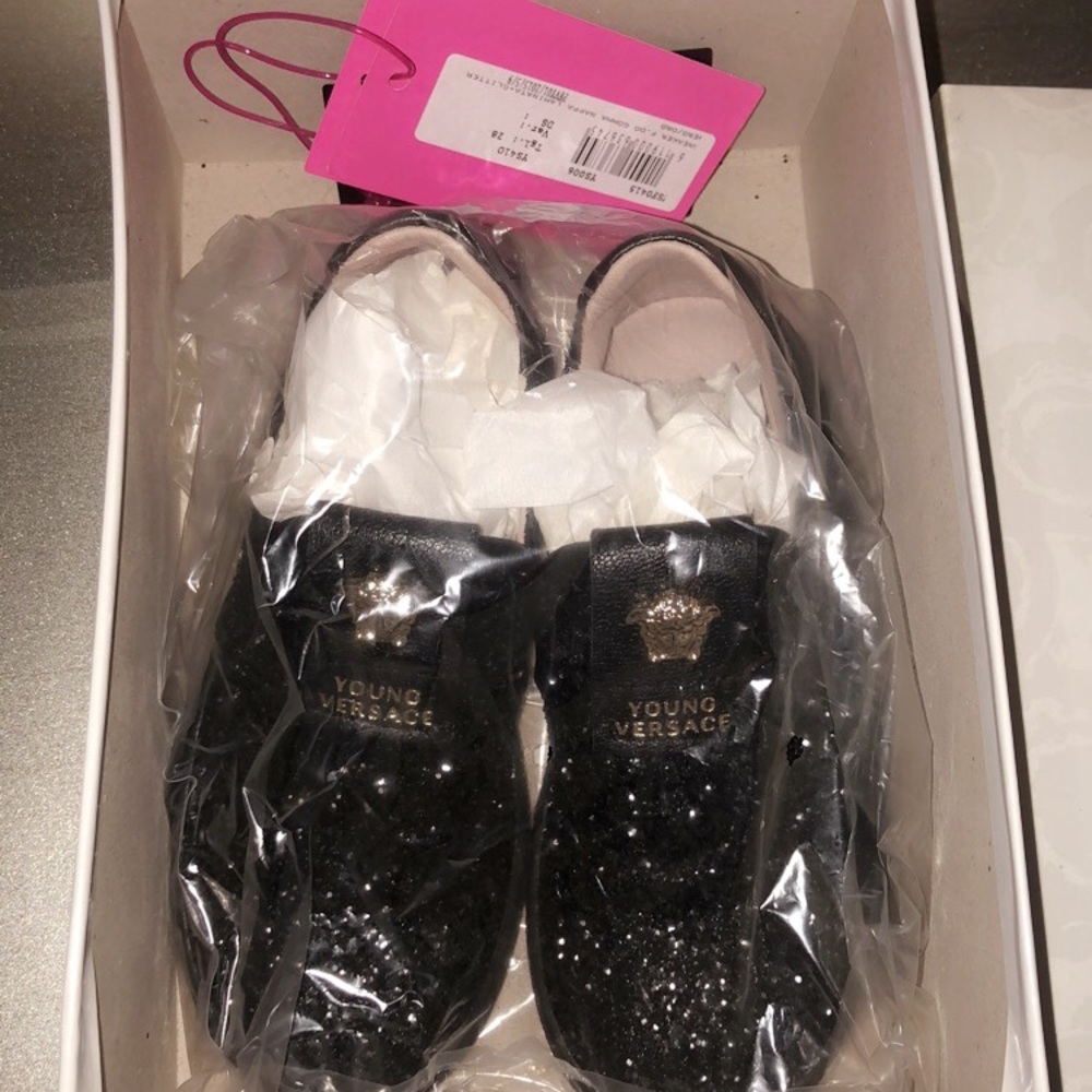 100% AUTHENTIC YOUNG VERSACE LOAFERS - Picture 3 of 4